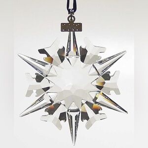 2002 Swarovski Crystal Ornament